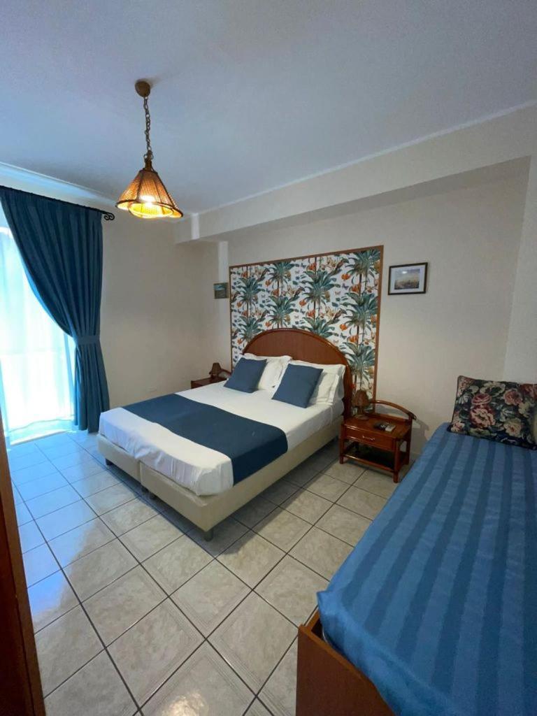 Casa Famiani Bed & Breakfast Letojanni Dış mekan fotoğraf